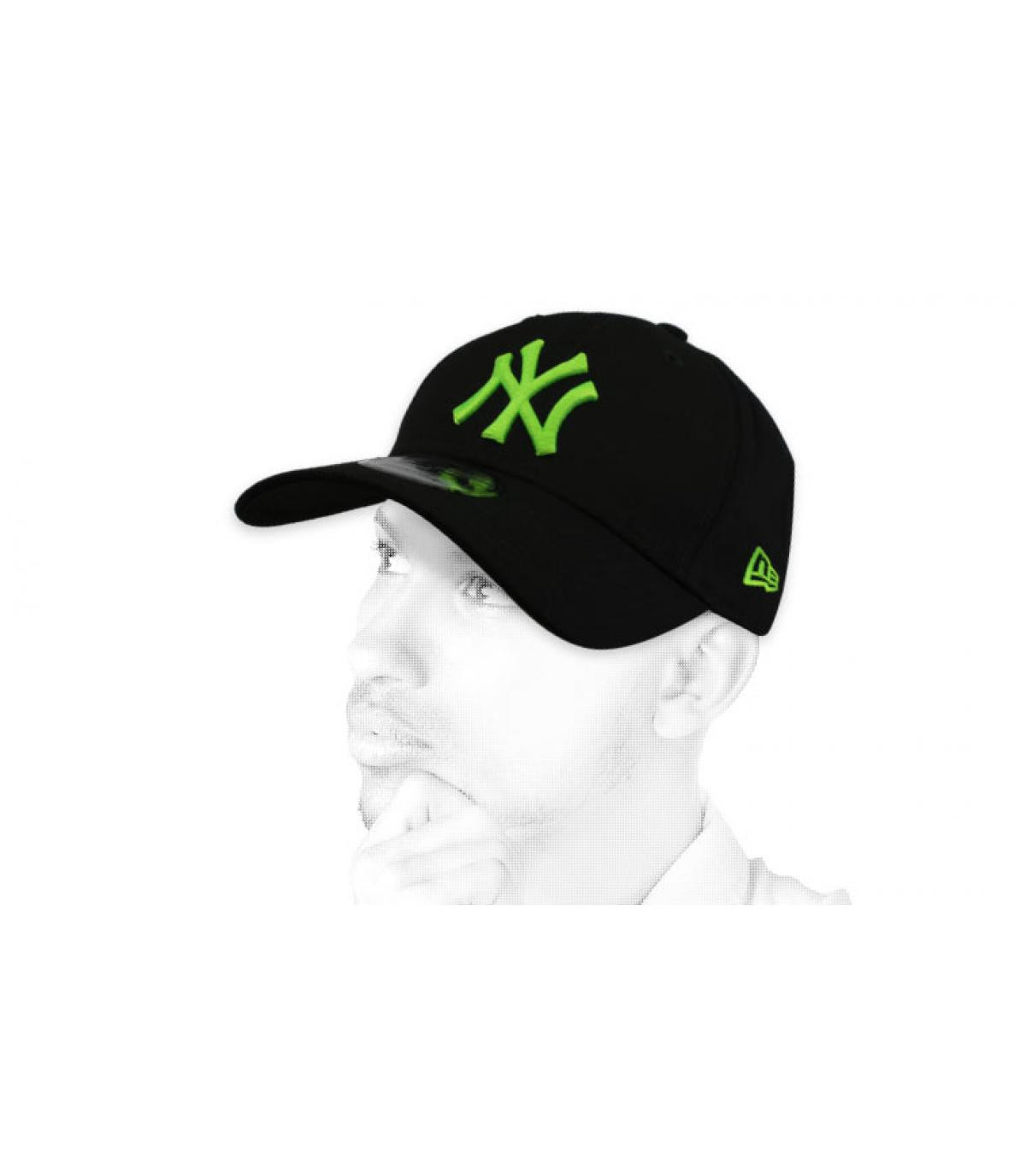 League Ess NY 9Forty black green